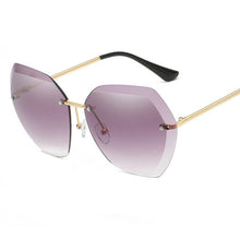 Load image into Gallery viewer, 2020 UV400 Oversized Ocean Lens Shades Sun glasses China Factory Wholesale Women Female Lady Rimless Sunglass