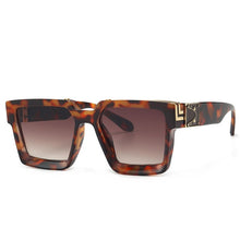 Load image into Gallery viewer, Shield square sunglasses Mens 2019 Luxury designer sun glasses female brand designe Gradient color eyeglasses oculos UV400
