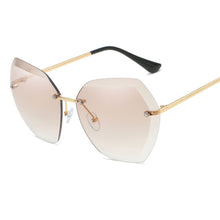Load image into Gallery viewer, 2020 UV400 Oversized Ocean Lens Shades Sun glasses China Factory Wholesale Women Female Lady Rimless Sunglass
